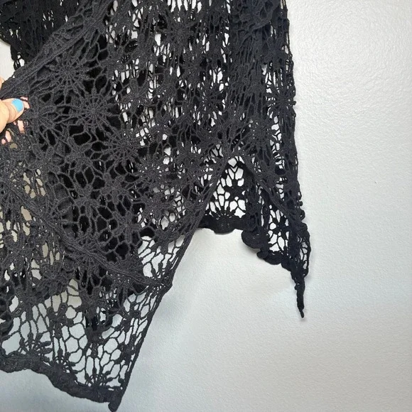 Torrid Crochet Kimono Wrap Beach Coverup Shawl Lace Boho Summer Goth Festival OS - Picture 6 of 6